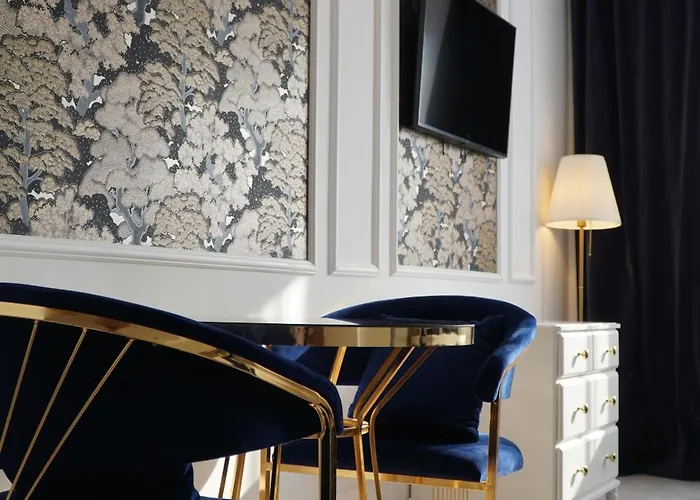 Royal Elegance * Bucareste